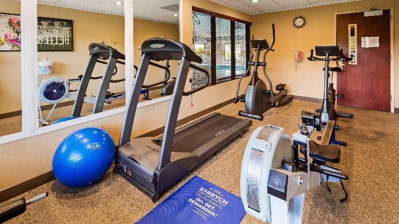 Best Western Plus Strawberry Inn & Suites 4