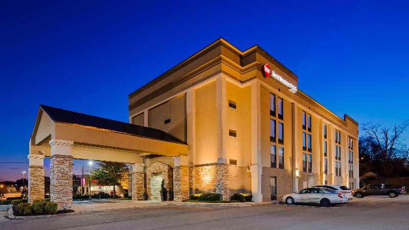 Best Western Plus Belle Meade Inn & Suites 3