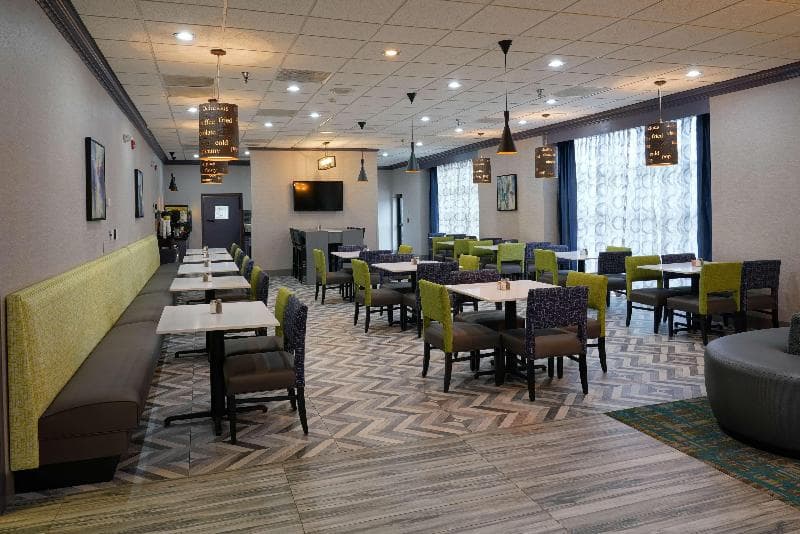 Best Western Plus Morristown Conference Center Hotel 3