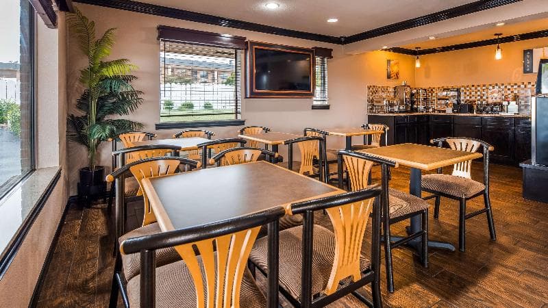 Best Western Decatur Inn 2