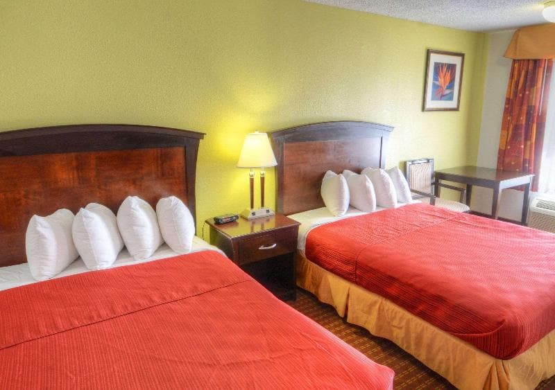 Quality Inn 3
