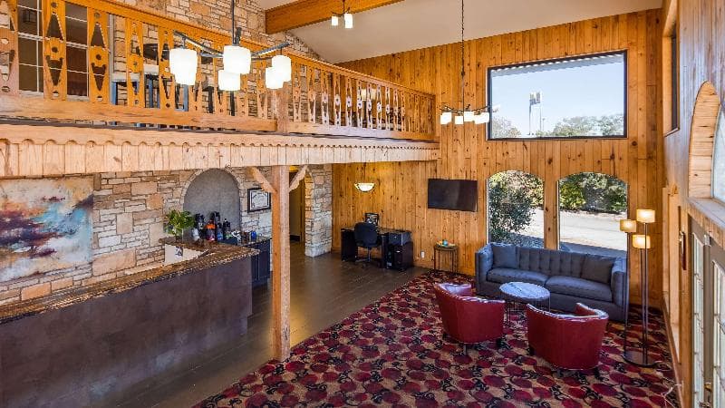 Best Western Sunday House Inn 4