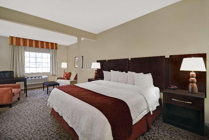 Baymont by Wyndham Houston / Westchase 3