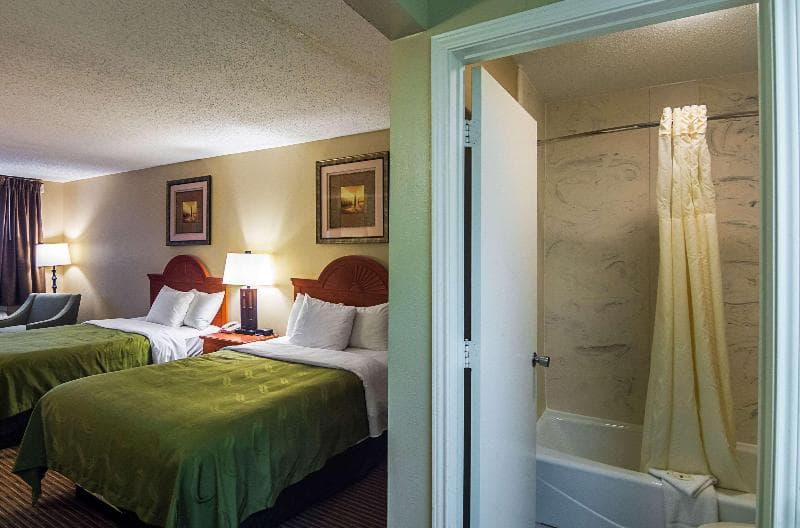 Quality Inn & Suites Garland East Dallas 3