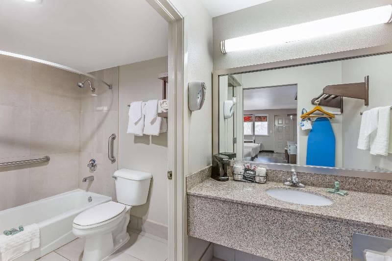 Best Western Sunland Park Inn 5