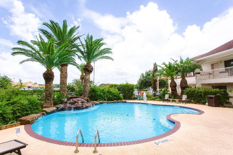Best Western Pearland Inn 5