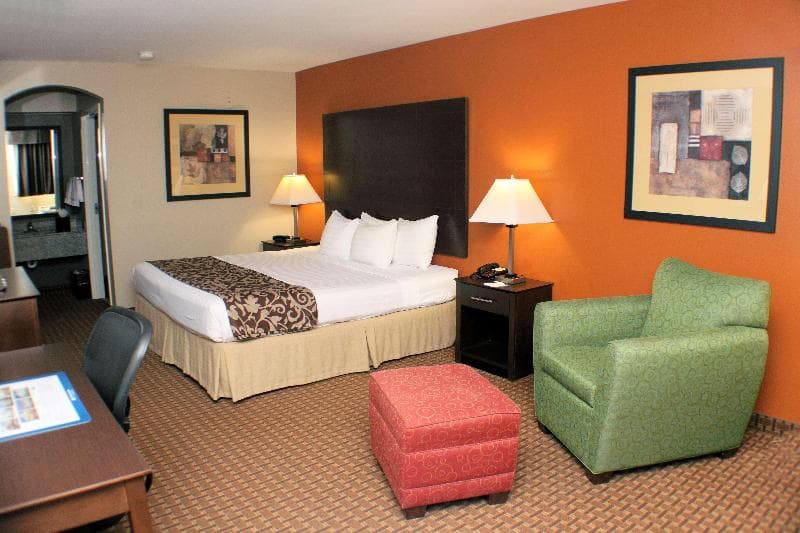 Best Western Inn & Suites 3