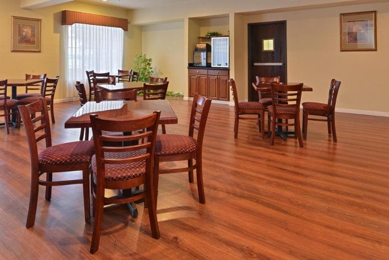 Quality Inn & Suites main