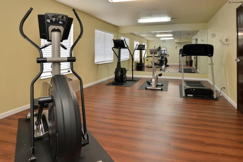 Quality Inn & Suites 5