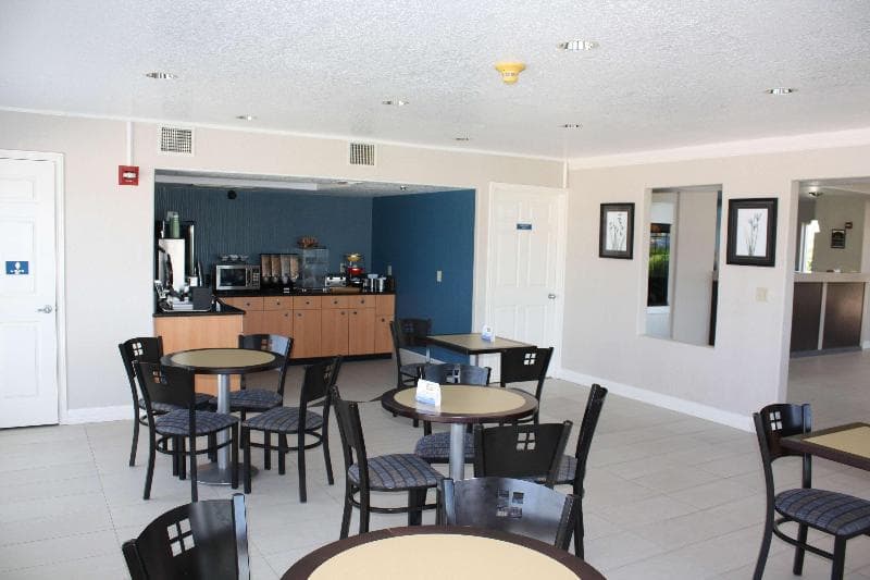 Best Western Paradise Inn 5