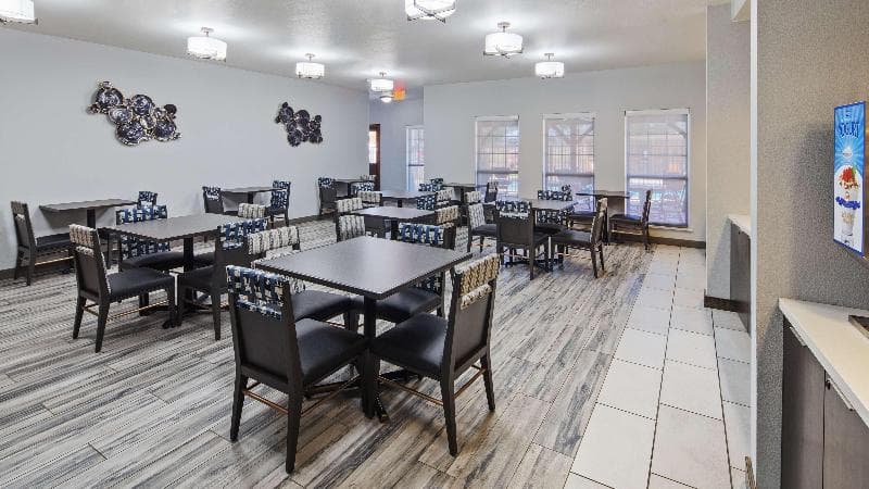 Best Western Plus Fredericksburg 2