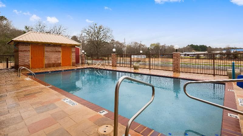 Best Western Executive Inn 4