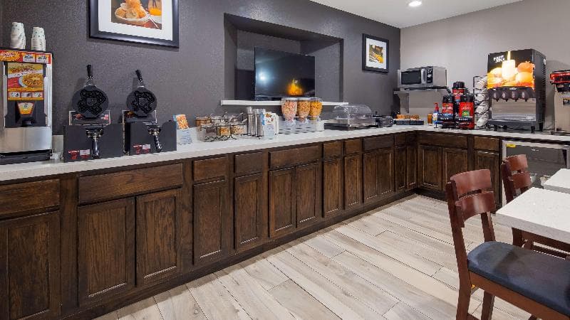 Best Western Executive Inn 5