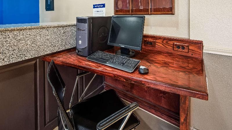 Best Western Post Inn photo 1