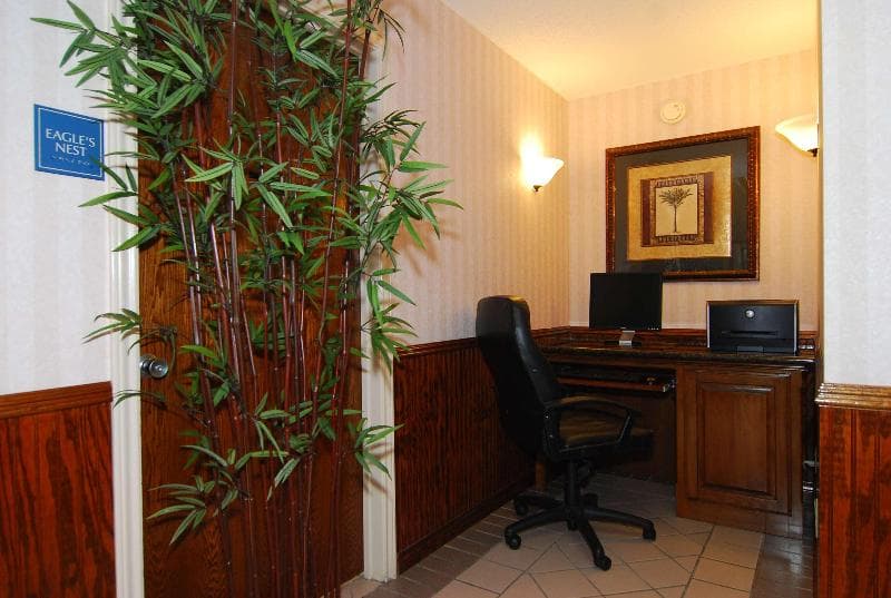 Best Western Lindale Inn 1