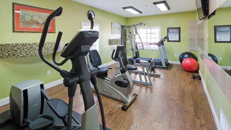 Best Western Roanoke Inn & Suites photo 1