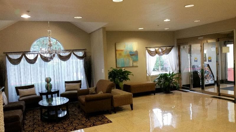 Best Western Roanoke Inn & Suites 4