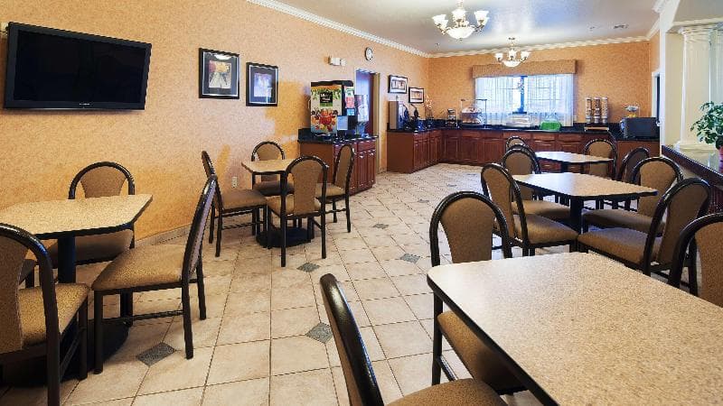 Best Western Henrietta Inn & Suites 3