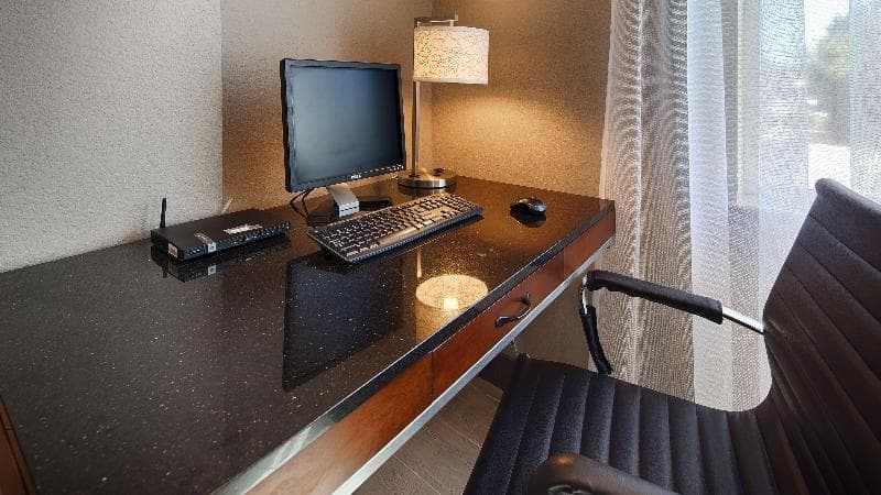 Best Western South Plains Inn & Suites photo 1