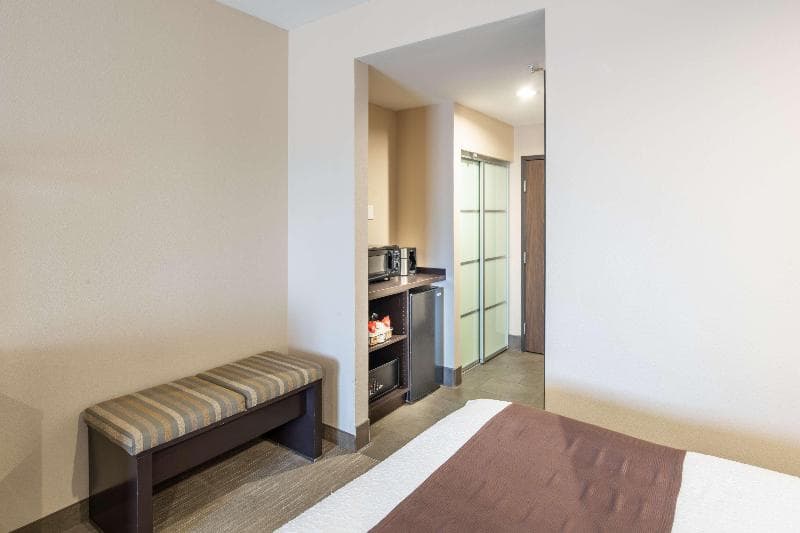 Best Western Premier Bryan College Station 5
