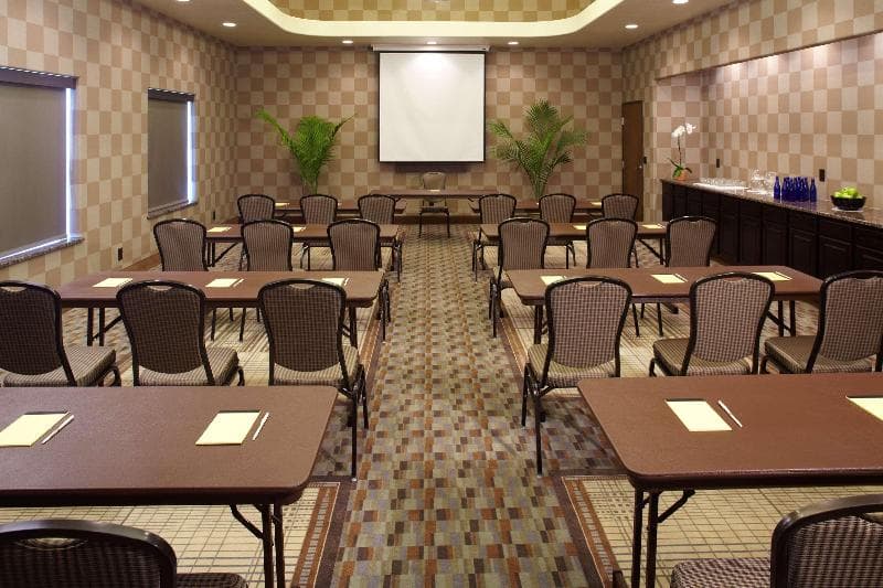 Best Western Plus Lackland Hotel & Suites 5