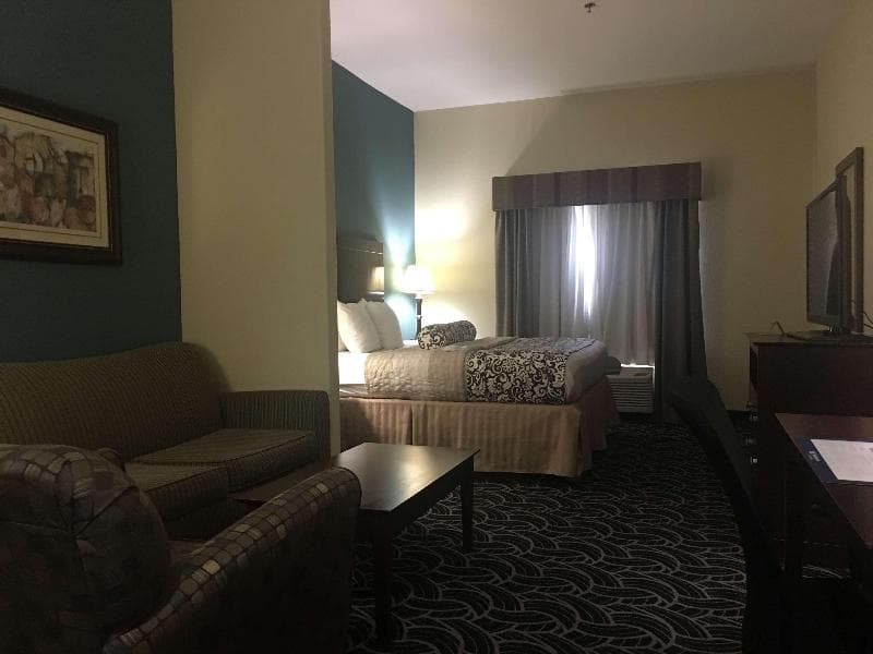 Best Western Plus Katy Inn & Suites 4