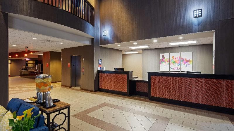 Best Western Plus Austin Airport Inn & Suites 5