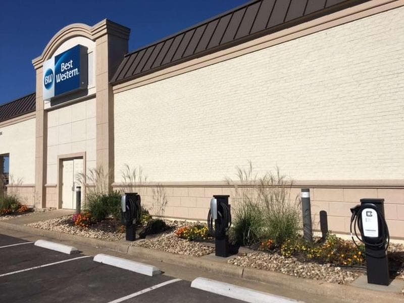 Best Western Leesburg Hotel & Conference Center 5