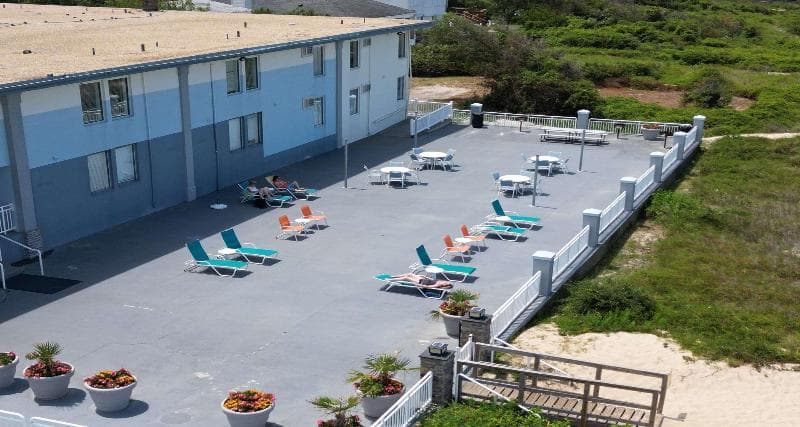 Best Western Plus Holiday Sands Inn & Suites 4