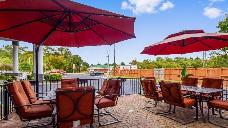 Best Western Plus Newport News Inn & Suites photo 1