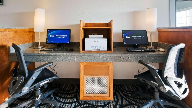 Lighthouse Suites Inn photo 1