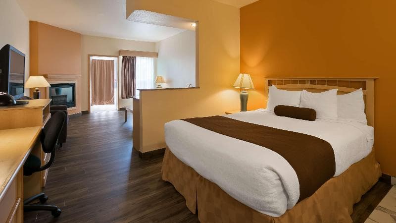 Lighthouse Suites Inn 4