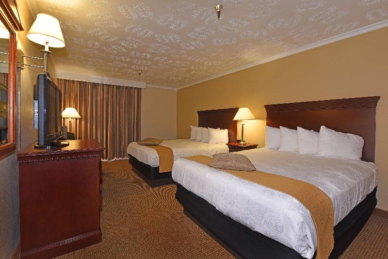 Best Western Plus Ahtanum Inn 3