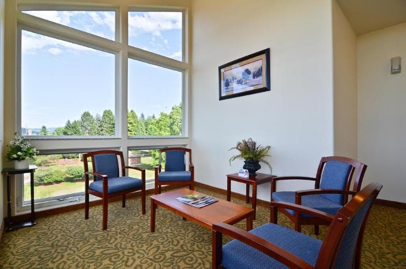 Best Western Plus Battle Ground Inn & Suites 4