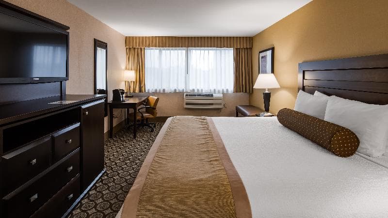 Best Western Plus InnTowner Madison 2