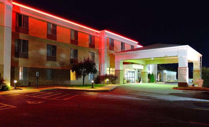 Best Western Plus Eau Claire Conference Center 4