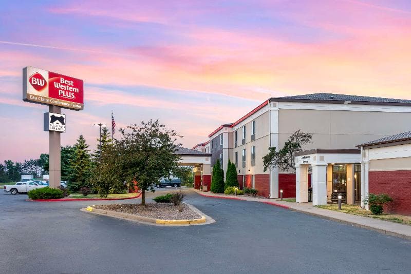 Best Western Plus Eau Claire Conference Center photo 1