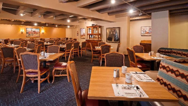 Best Western Outlaw Inn 4