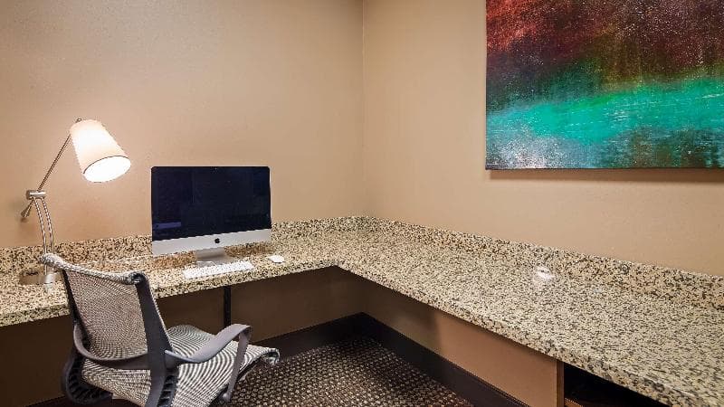 Best Western Premier Ivy Inn & Suites photo 1