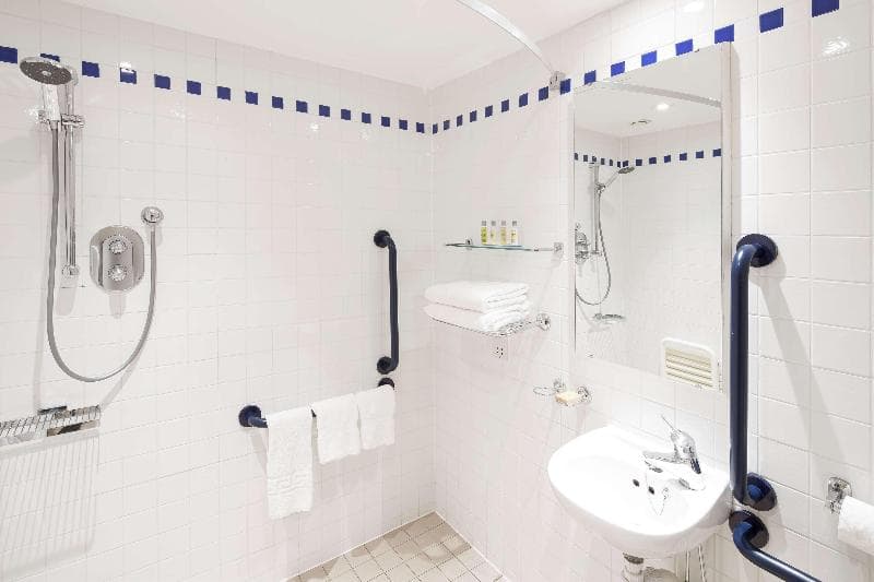 Hilton Garden Inn Bristol City Centre 5