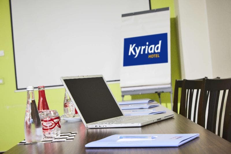 Kyriad Design Enzo Reims Tinqueux 5