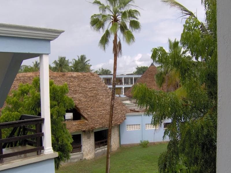 Mombasa Beach Hotel 3