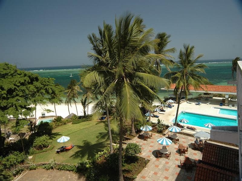 Mombasa Beach Hotel 4