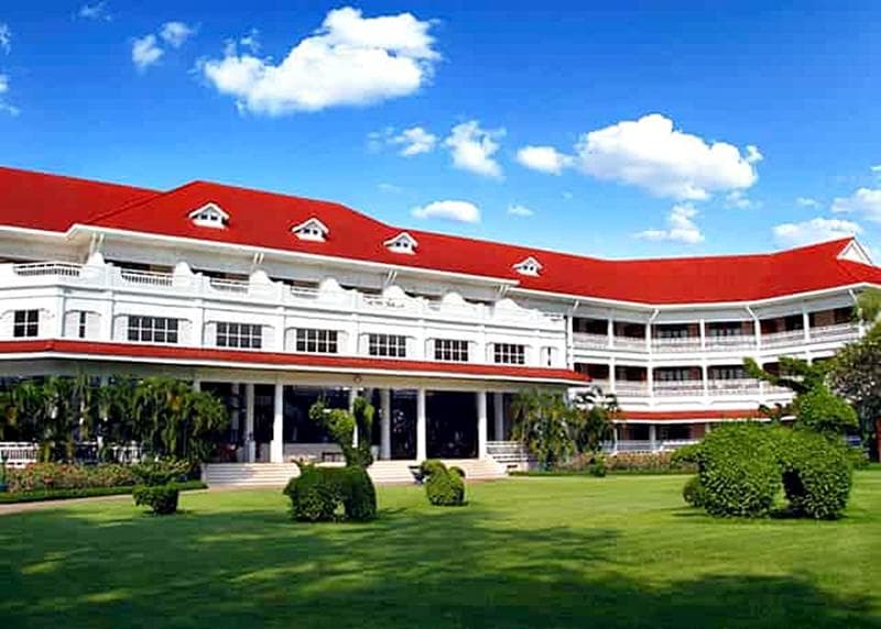 Centara Grand Beach Resort and Villas Hua Hin 3