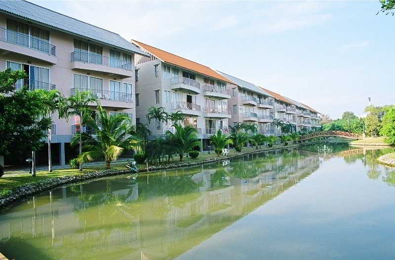 The Leela Resort & Spa Pattaya 3