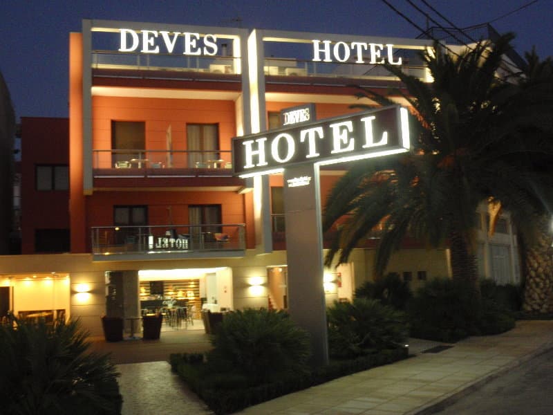 Deves 3