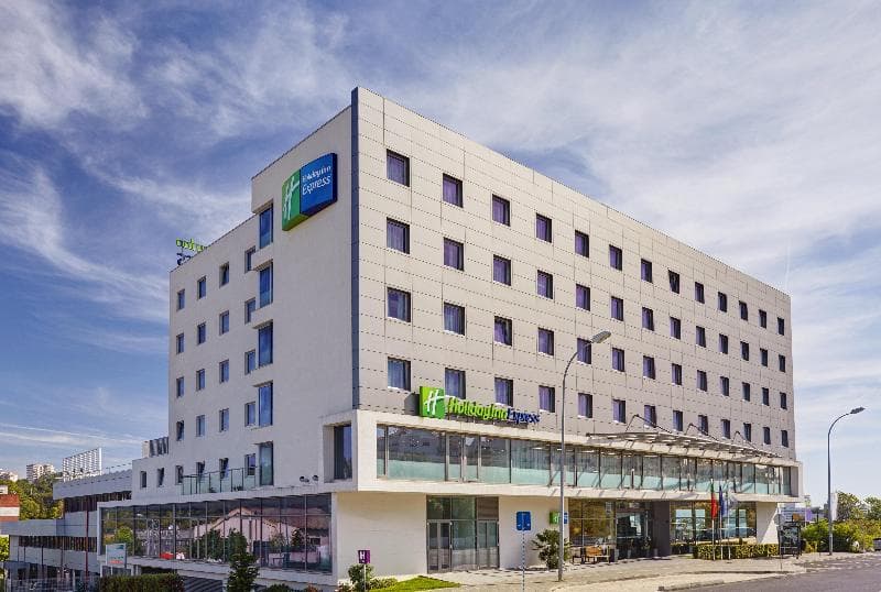 Holiday Inn Express Lisbon Alfragide 3