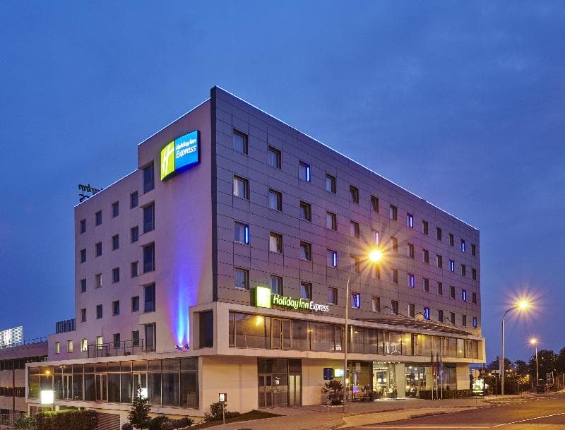 Holiday Inn Express Lisbon Alfragide 4
