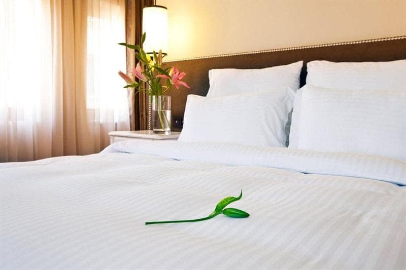 Taximtown Hotel 2