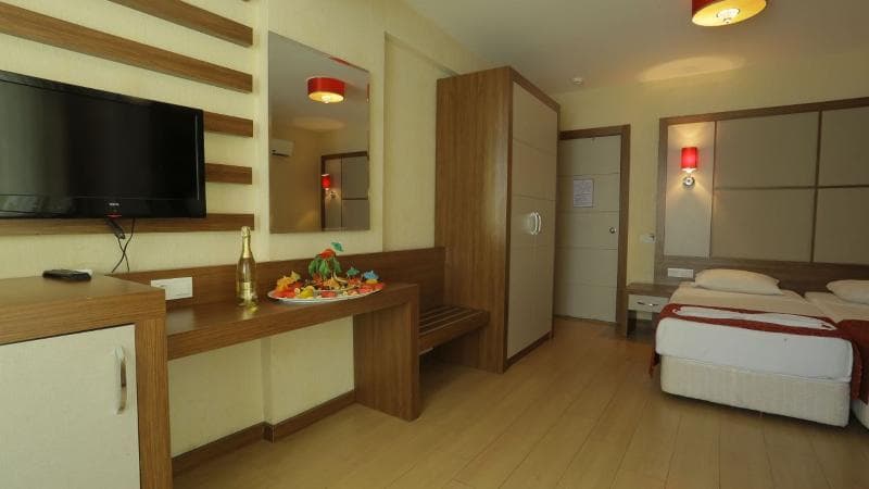 Cleopatra Golden Beach Hotel 5